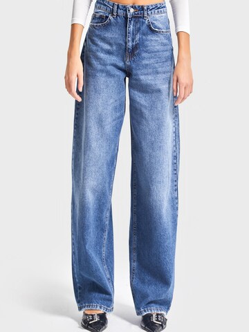 IT'S BASIC Loosefit Jeans 'Skater' in Blauw