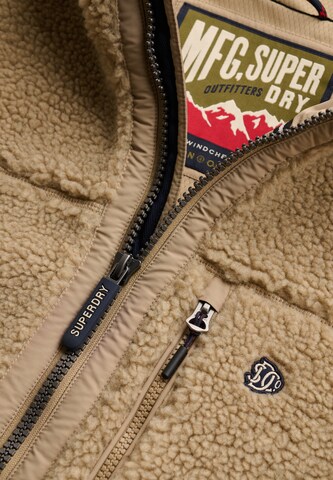 Superdry & Co Tussenjas in Bruin