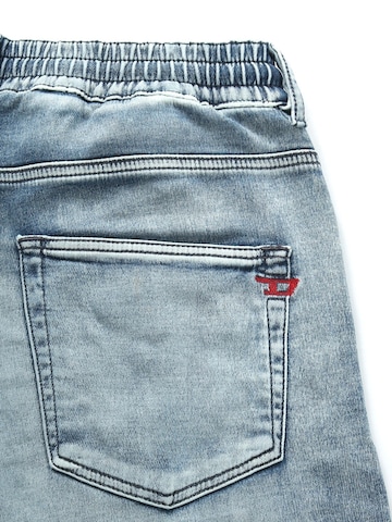 DIESEL Slimfit Jeans 'D-STRUKT SUPERSTRETCH JOGGJEANS'‌‌‌‌‌‌‌‌ in Blau