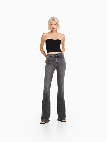 Bershka Flared Jeans in Grey