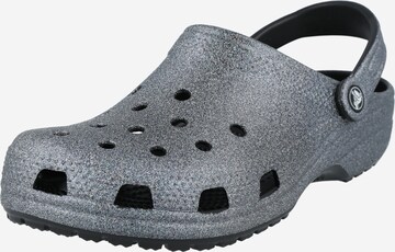 Sabots Crocs en gris : devant