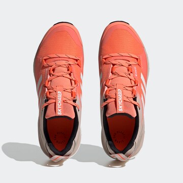 Chaussure basse 'Skychaser 2.0' ADIDAS TERREX en orange