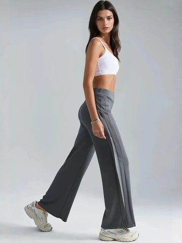 Lady Bersan Trousers 'Jogginghose' in Grey