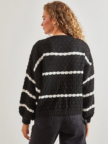 Bianco Lucci Svetr – černá