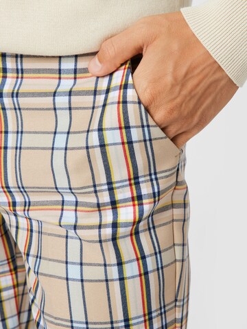 Slimfit Pantaloni cutați de la UNITED COLORS OF BENETTON pe bej