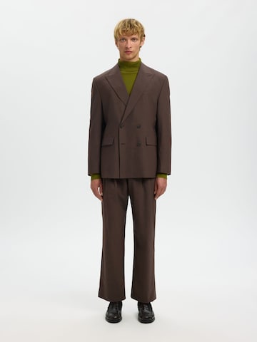 SELECTED Regular fit Colbert in Bruin