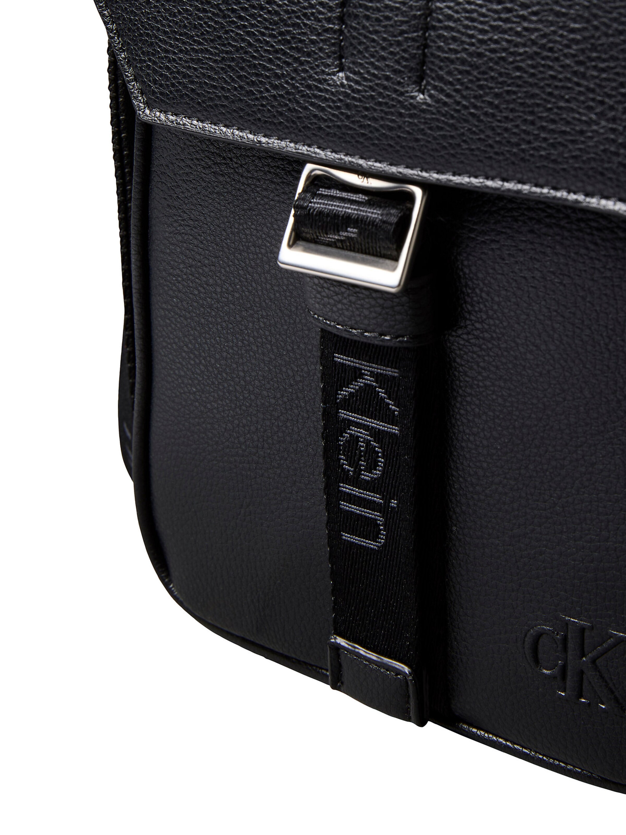 Calvin Klein Crossbody Bag in Black