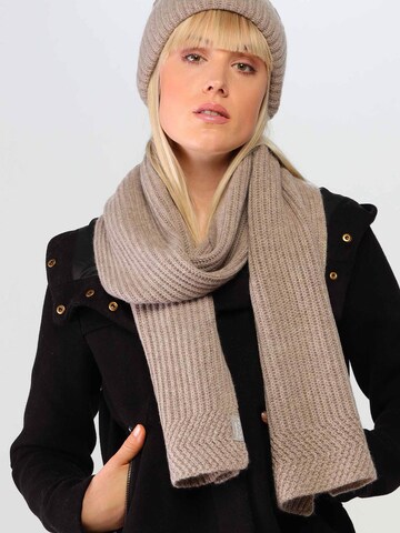 FRAAS Scarf in Brown: front
