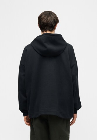 Nike Sportswear Sweatshirt 'CLUB' i svart
