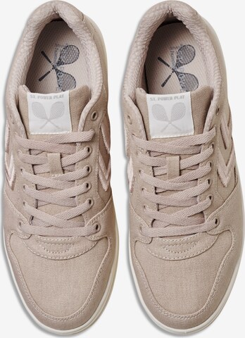 Hummel Sneaker in Grau