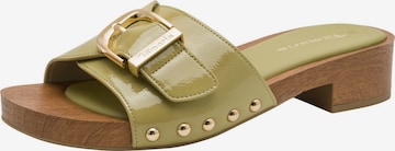 Sabots Tamaris en vert : devant