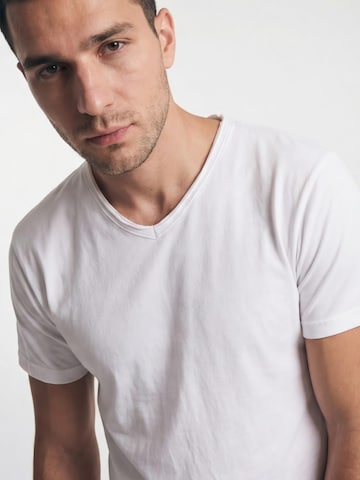Antargo Shirt 'V-Neck Slub' in White