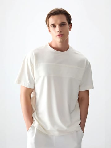 Tommy Life Shirt 'T-Shirts' in Weiß: Vorderseite
