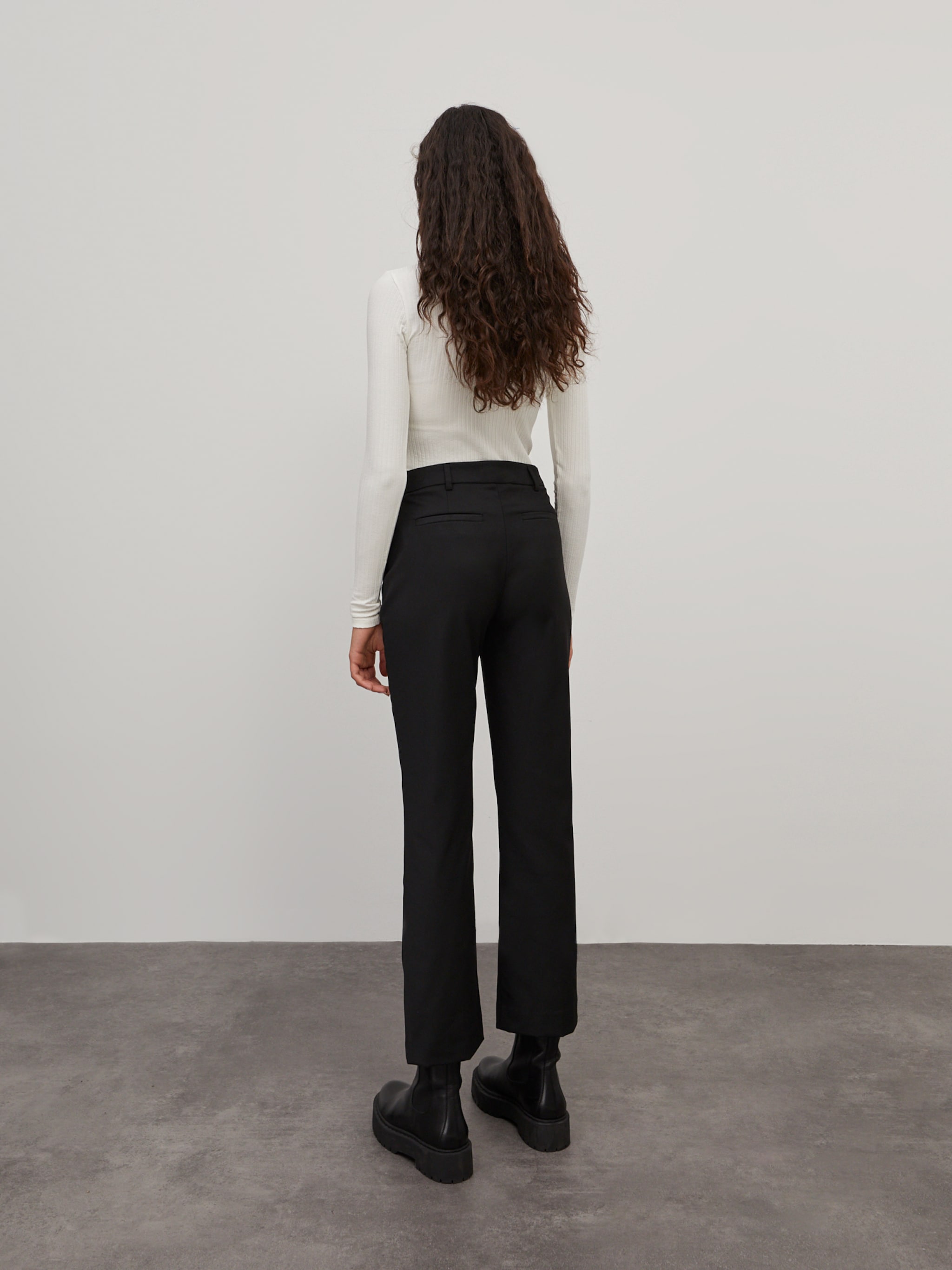 EDITED Producten Shirt body 'Eleonora' Wit