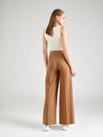 Wide Leg Pantalon à plis 'DATUMA' b.young en marron