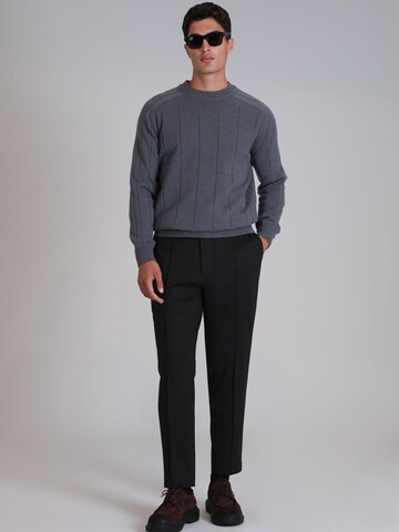 Lufian Slimfit Chino in Zwart