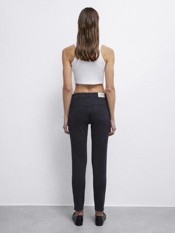 Mavi Regular Jeans 'Ada' in Black