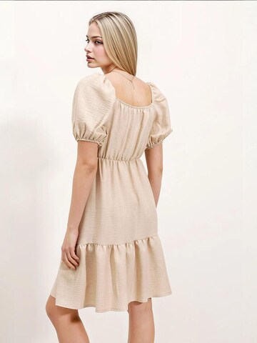 Bigdart Dress in Beige