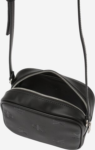 Calvin Klein Jeans Crossbody Bag in Black