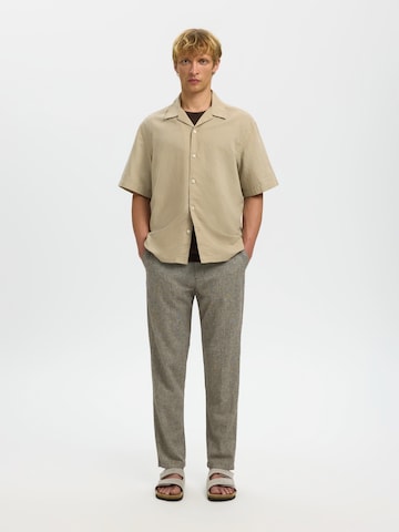 SELECTED Comfort Fit Skjorte 'SLHClay' i beige