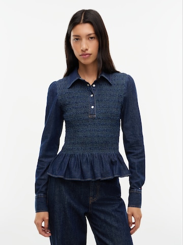 Tommy Jeans Blouse in Blue: front
