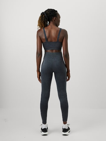 ONLY PLAY Skinny Športové nohavice 'ONPJOA' - Čierna