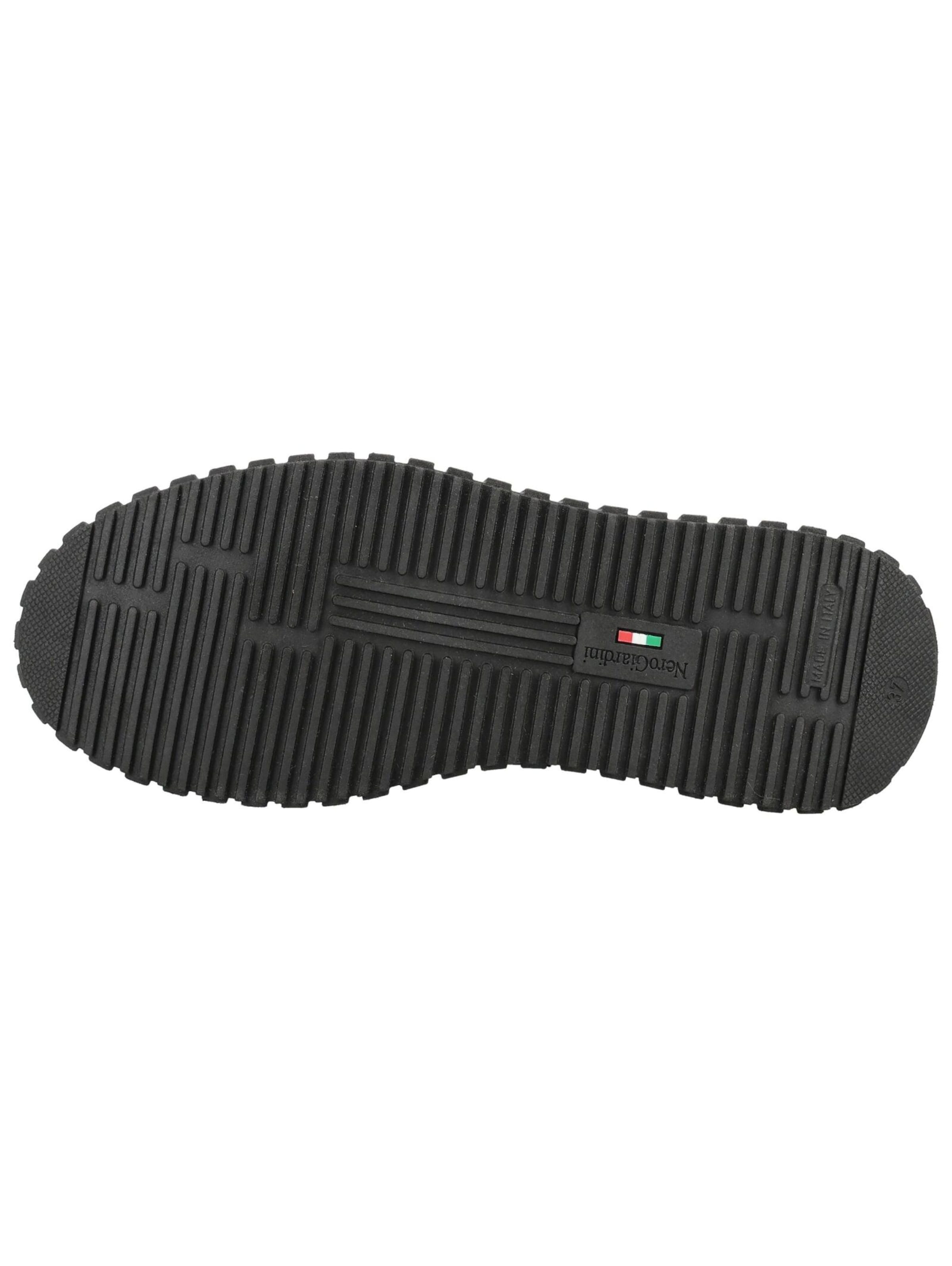 Bottines à lacets Nero Giardini en noir
