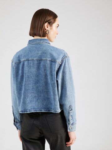 Calvin Klein Jeans Φθινοπωρινό και ανοιξιάτικο μπουφάν σε μπλε