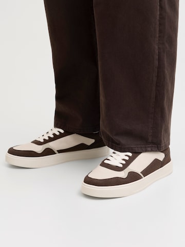 JACK & JONES Sneakers laag 'JFWMILO' in Bruin