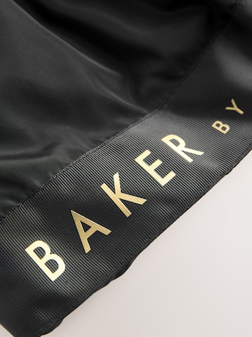 Baker by Ted Baker Пальто в Черный