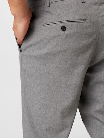 BURTON MENSWEAR LONDON Regular Hose in Grau