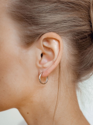 Orecchini 'Urban Hoop' di Hey Happiness in argento