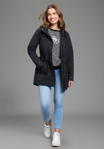 KangaROOS Between-Season Jacket in Black