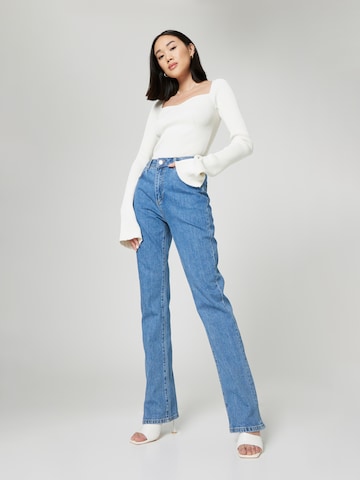 RÆRE by Lorena Rae Bootcut Jeans 'Ela' i blå