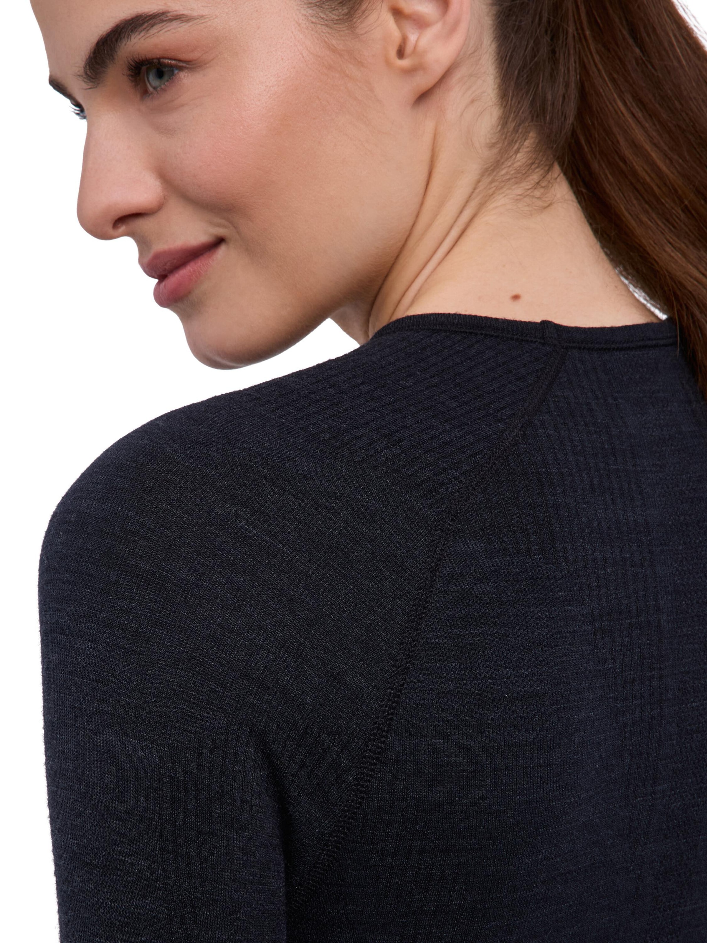 FALKE Base Layer in Black