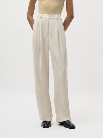 Loosefit Pantaloni con pieghe 'Kora' di LeGer by Lena Gercke in bianco: frontale