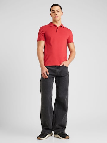 T-Shirt Calvin Klein Jeans en rouge