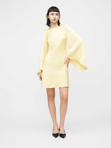 Robe de cocktail 'VMKAMILE' VERO MODA en jaune