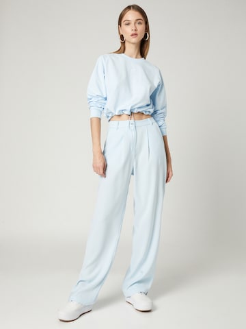 VIERVIER Wide leg Pleat-front trousers 'Jennifer' in Blue