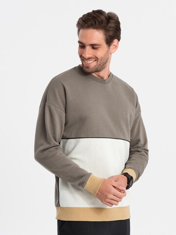 Ombre Sweatshirt in Brown