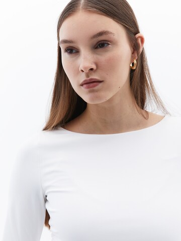 T-shirt OXXO en blanc