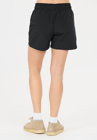 NOU Swimming shorts 'Lydia V7' in Black