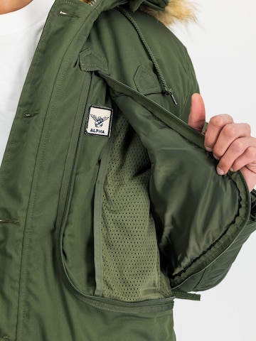 ALPHA INDUSTRIES Winterjacke 'Polar'‌‌‌‌‌‌‌‌‌‌ in Grün