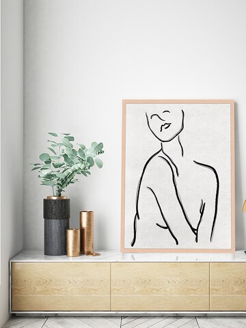 Liv Corday Image 'Posing' in Brown