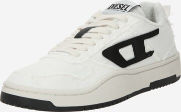 Baskets basses 'S-UKIYO V2' DIESEL en blanc : devant