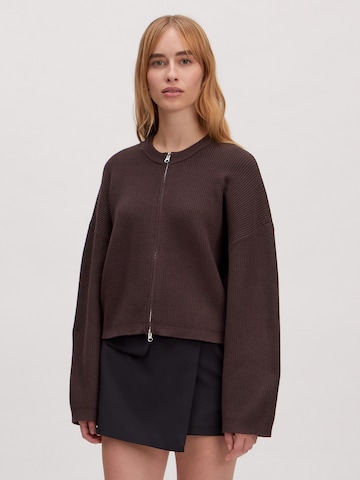 EDITED Knit Cardigan 'Llleana' in Brown: front