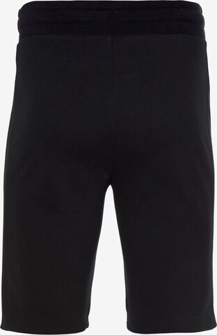 OCEAN SPORTSWEAR Regular Shorts in Schwarz