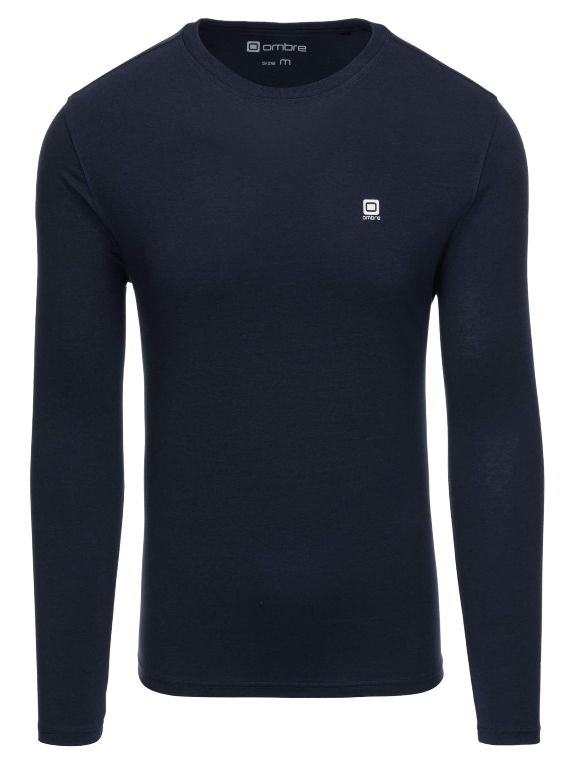 Ombre T-Shirt en marine, Vue avec produit