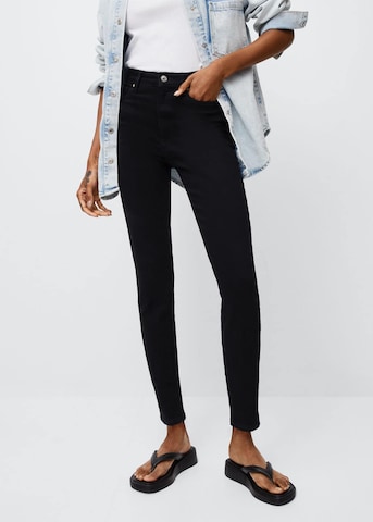 Skinny Jeans 'Anne' de la MANGO pe negru