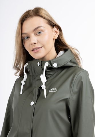 ICEBOUND Raincoat in Green